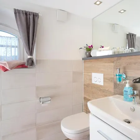 شقة Bahnhof - Uebernachten Im Denkmal *