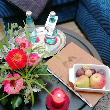 Bahnhof - Uebernachten Im Denkmal شقة Droyssig