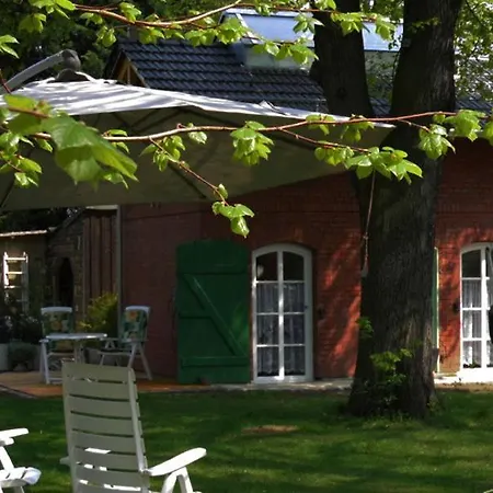 Bahnhof - Uebernachten Im Denkmal * Droyssig