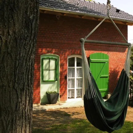 公寓 Bahnhof - Uebernachten Im Denkmal Droyssig