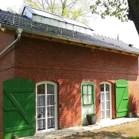 شقة Bahnhof - Uebernachten Im Denkmal Droyssig