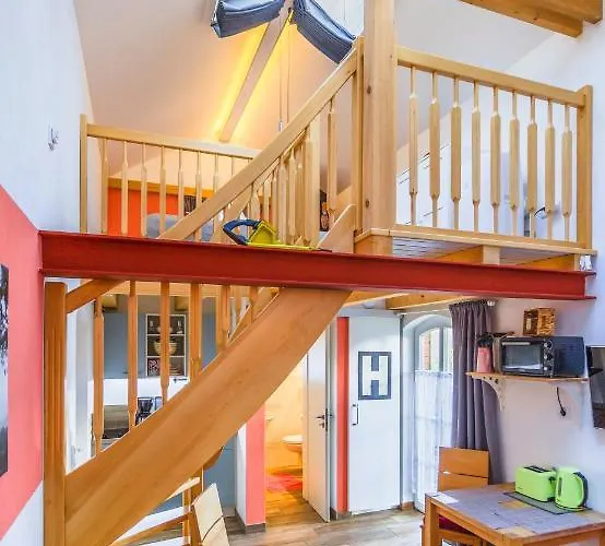 Bahnhof - Uebernachten Im Denkmal Droyssig