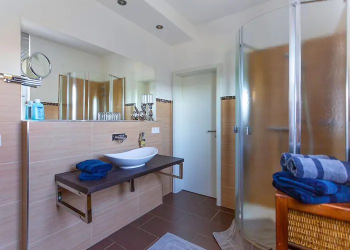 Bahnhof - Uebernachten Im Denkmal * Droyssig