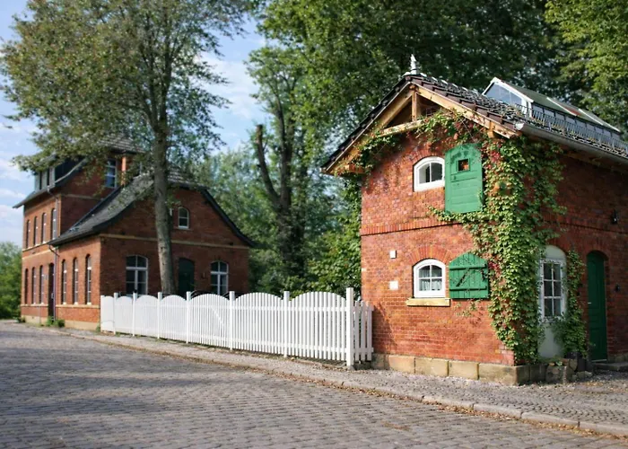 Bahnhof - Uebernachten Im Denkmal Apartamento Droyssig